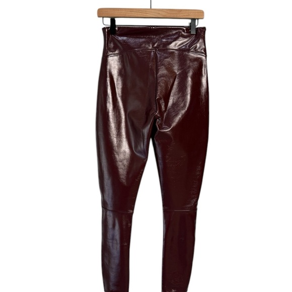 SPANXshape Faux Leather Patent Leggings Pull On Ankle Pants Size Medium NEW - Picture 3 of 15